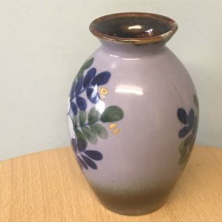 MODERN/VINTAGE CHINESE PORCELAIN VASE HAND PAINTED WITH FLOWERS 3