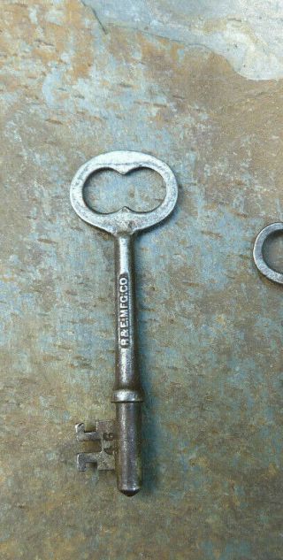 Rusell & Erwin Antique Mortise Lock Skeleton Key 46 R & E Antique Door Key 46