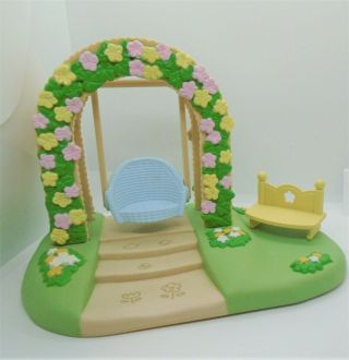 Sylvanian Families Flower Swing And Bench Set (rare) Vgc