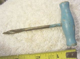 Vintage Antique 3/6 " T Handle Hole Wood Handle Auger Hand Drill Farm Tool