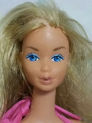 Vintage 1978 Mattel Kissing Barbie Doll Cute