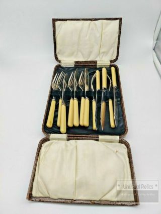 Vintage Epns Silver Plated Fish Knife & Fork Set