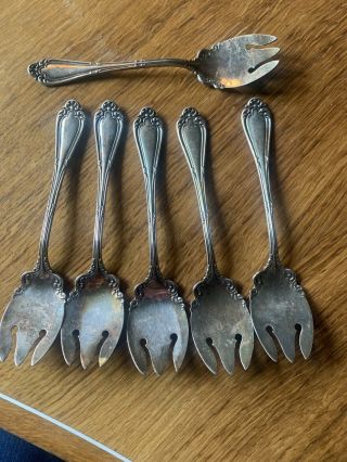 (6) 1835 Wallace Silverplate Rare Ice Cream Forks,  1898 Astoria Nr 5 1/2”