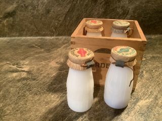 Rare Vintage Mini Borden Milk Bottles In Crate Salesman Sample Milk Glass