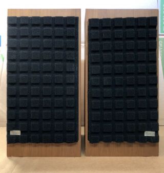 Rare Acoustics Research Ar16 Speakers With Black Foam Grilles