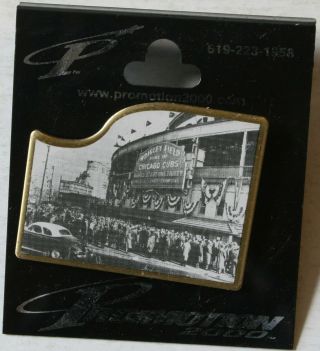 Rare Chicago Cubs Wrigley Field Photo 1 1/2 " Pin