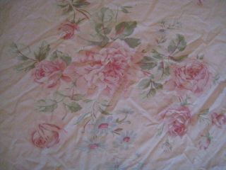 Simply Shabby Chic Misty Rose Ruffled Full / Queen Comforter Discountined Rare