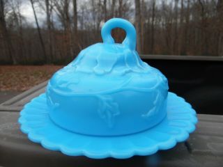 Antique Victorian Blue Milk Glass Round Lidded Butter Dish / Dithridge