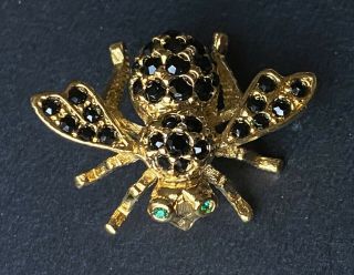Rare Joan Rivers Gold And Black Onyx Crystals With Green Eyes Bee Brooch Pin
