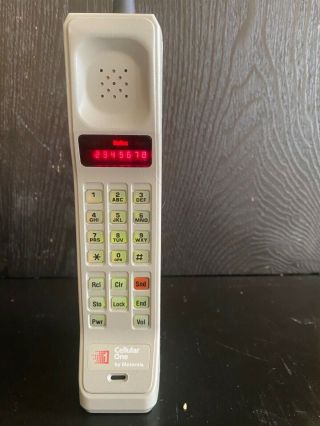 Rare Vintage Motorola Dynatac 8100l Thick Brick Cell Phone Has 8000x Display