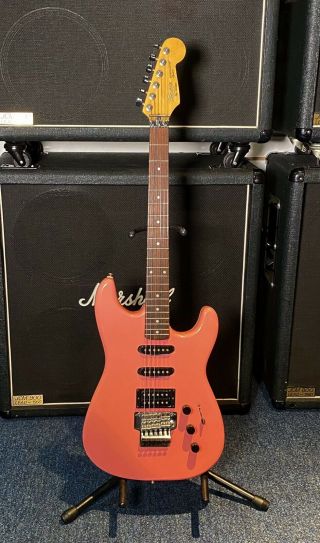 1989 Fender Squier E9 Stratocaster Mik Korea Strat In Rare Pink Finish