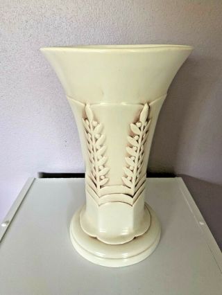 Red Wing Art Pottery Pompeian Vase 924 Ivory Antique Brown