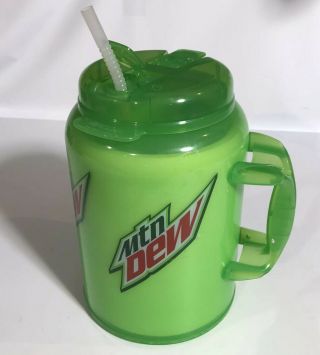 Whirley Mountain Dew 64 Oz.  Thermal Travel Mug With Lid & Straw Rare