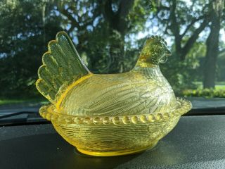 Rare Yellow Topaz Indiana Glass Hen On Nest