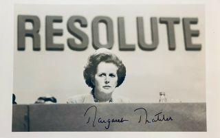 Margaret Thatcher Signed Photograph Uk Prime Minister - Extremely Rare Image