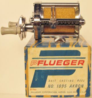 Vintage Pflueger Akron 1895 Spool Bait Casting Fishing Reel W/ Paper