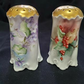 2 Antique Hat Pin Holder Hand Painted Gold Gilded 4.  75 " Pair Violets Viola Berry