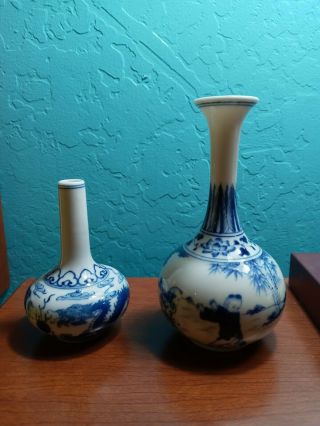 2 Small Antique Chinese Vase Cobalt Blue And White Porcelain Vintage,  7 " & 5 "