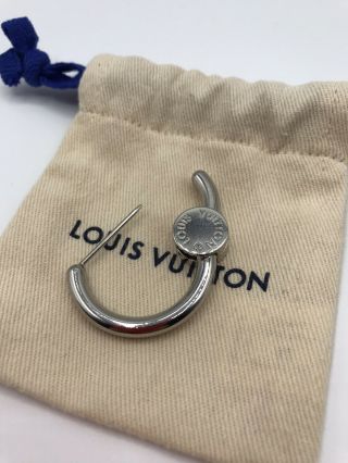 LOUIS VUITTON SILVER HEARTBEAT PIN BROOCH UNISEX MP2032 AUTHENTIC RARE RRP $290 3