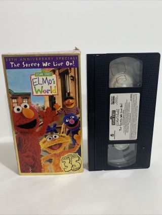 Sesame Street Elmos World The Streets We Live On (vhs 2004) - Rare