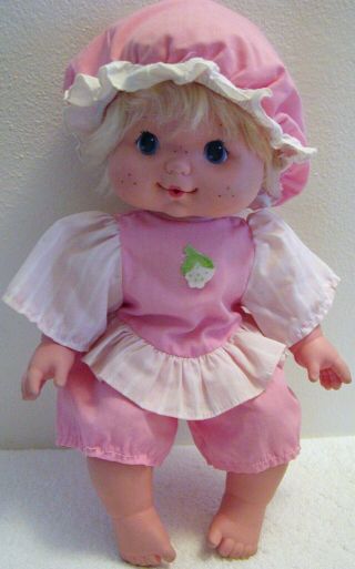 Vintage Kenner Strawberry Shortcake Baby Needs A Name Blow Kiss Doll