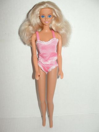 Mattel Fun To Dress Barbie 1989
