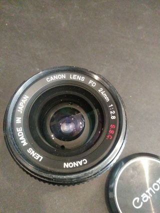 RARE CANON FD 24mm F2.  8 SSC S.  S.  C.  Wide Angle MF Lens WITH CAPS 2