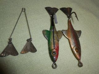 2 Vintage Metal Fishing Lures Etc Fred Arbogast Tin Liz 1 With Glass Eyes