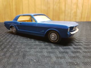 Vintage Amt 1965 Ford Mustang Promo Dealer Car 4 Screw Chassis Rare