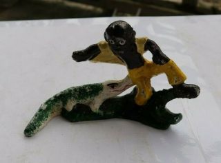 Rare Vintage 4 " Cast Iron Alligator & Man Figurine Toy Wrestler Biting Gator Nr