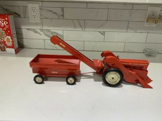 Rare,  Vintage Tru Scale Tractor,  Corn Picker,  Trailer 1/16 Scale