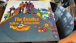 The Beatles - - - Yellow Submarine - - - 1969 - - - Uk Vinyl Album - - Pcs7070 - - - Rare