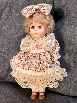 Vintage Vogue Ginny Doll With Tagged Dress Shoes Lace 1984 Sleep Eyes By Dakin