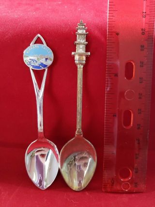 Vintage Collectible Souvenir Spoon - Niagara Falls And Chinatown York