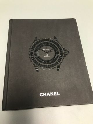 Chanel Book - 2009 Rare Hb Imprime En France P.  P.  A.  Paris