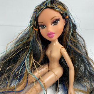 Bratz Doll Jade Vintage 2001 With Shoes Long Hair Colorful With Braids Mga Enter