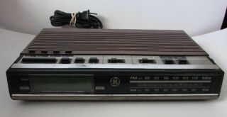 Vintage Ge Clock Radio Model 7 - 4638b Late 80s To Early 90s
