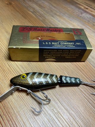 Vintage Fishing Lure L&s Bass Master W/box Great Color Bait