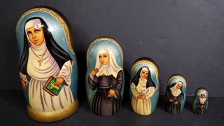 Vintage Russian 5 Nesting Dolls Matryoshka Religious Nuns