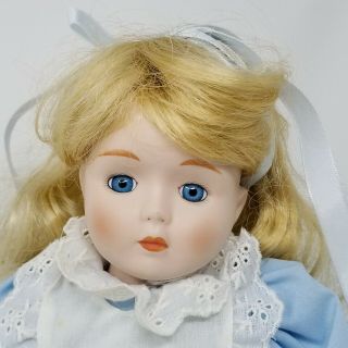 Seymour Mann Alice in Wonderland Porcelain Doll 1988 Vintage Collectible w/Stand 2