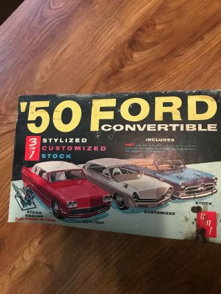 Vintage Amt Plastic Model 1/25 Scale `50 Ford Convertible