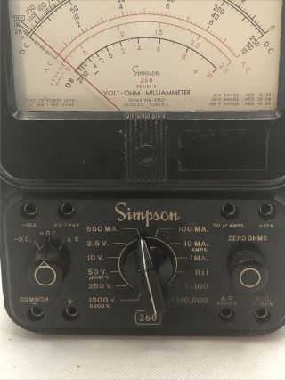 VINTAGE Simpson Model 260 AC DC Volt - Ohm - Amp Meter.  Series 9 3