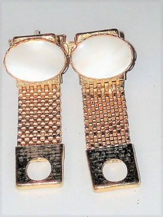 Vintage Cuff Links Oval Mother Of Pearl In Rich Gold Tone Mount Mesh Bands