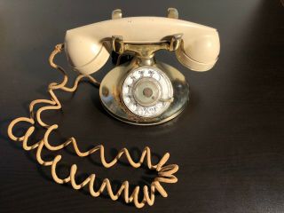 Vintage 1951 Western Telephone Company Antique Dial Phone