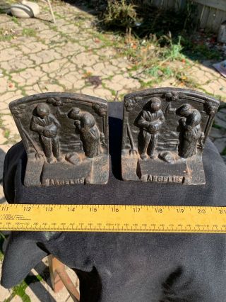 Antique Pair Cast Iron " Angelus " Peasants Call To Prayer Bookends (1920 