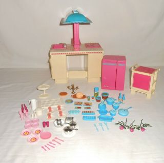 Vintage 1984 Mattel Barbie Dream Kitchen With Accessories