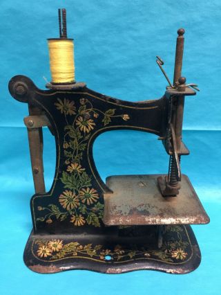 Antique Toy Sewing Machine Muller No.  1 Front Winder Tinplate Daisy & Vine RARE 2