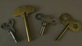 4 Antique Wind Up Keys For Old Toys 1 Marked Schatz - All In