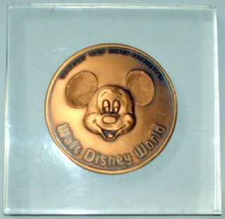 Rare Walt Disney World Official Opening Oct 1971 V.  I.  P.  Medallion 2194 3