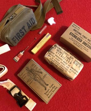 Ww2 Rare Parachutist First Aid Kit “zippered” Aaf Airborne With Contents